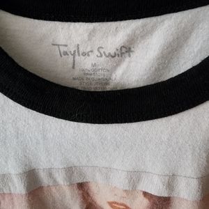 TAYLOR SWIFT 1989 TOUR T-SHIRT
